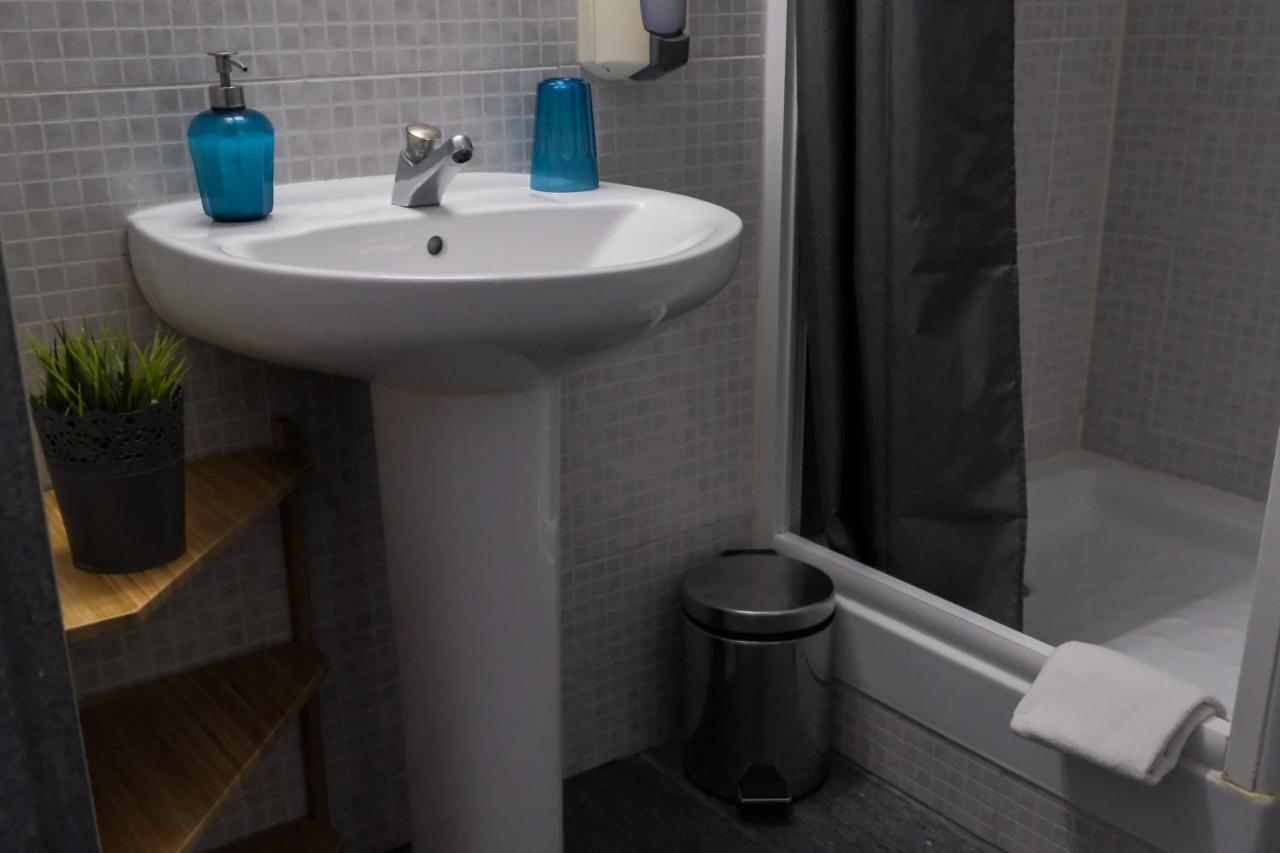 Hellobcn Youth Hostel برشلونة المظهر الخارجي الصورة